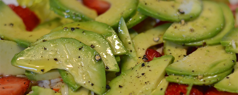 ensalada_de_aguacate_y_fresas